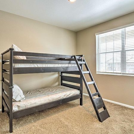 Spacious Aurora House With Yard About 10 Mi To Dia! Exterior foto