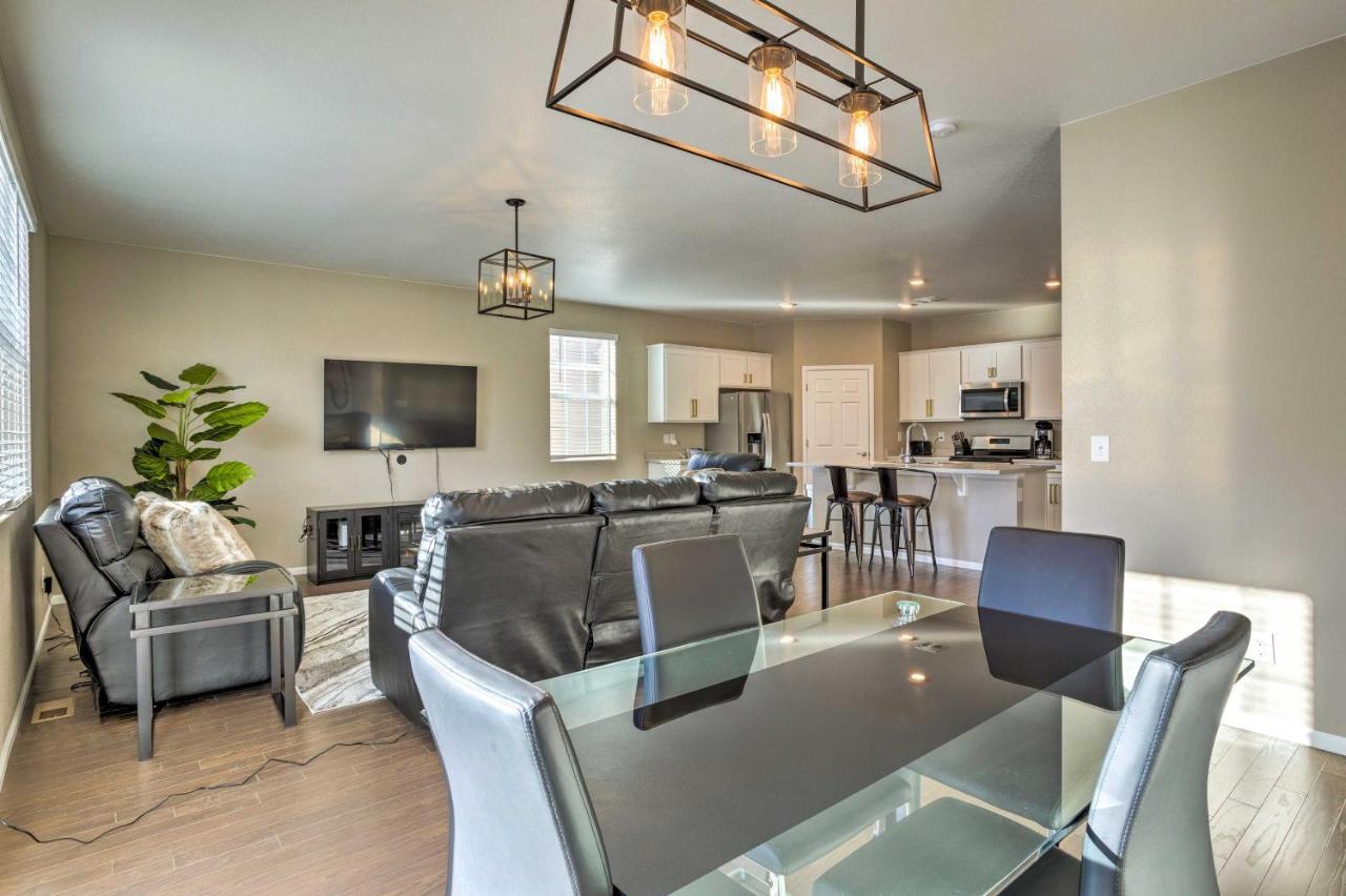 Spacious Aurora House With Yard About 10 Mi To Dia! Exterior foto